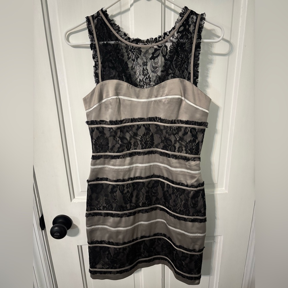 BCBG Y2K Black Lace Satin Stripe Dress in Warm Grey Sz 8